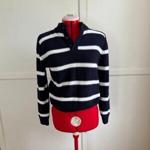 GYMBOREE size L (10-12) but i wore it as an adult